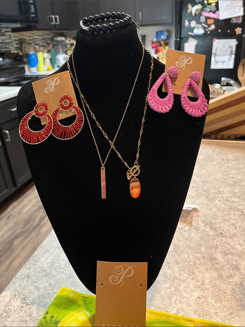 Plunder Pink Woven Teardrop Necklace Display with Gold Accent Pendant sets